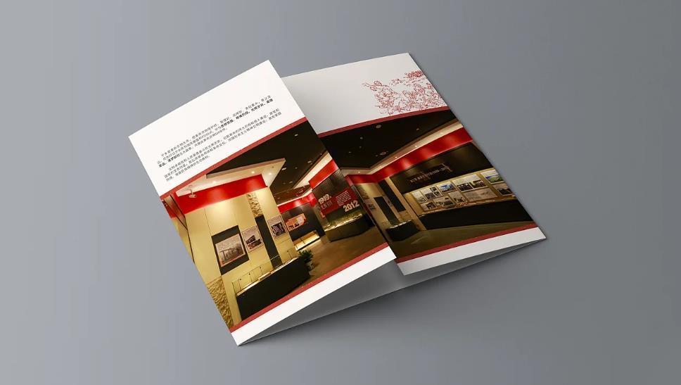 彩頁印刷后期加工服務(wù)，覆膜、燙金等工藝任選