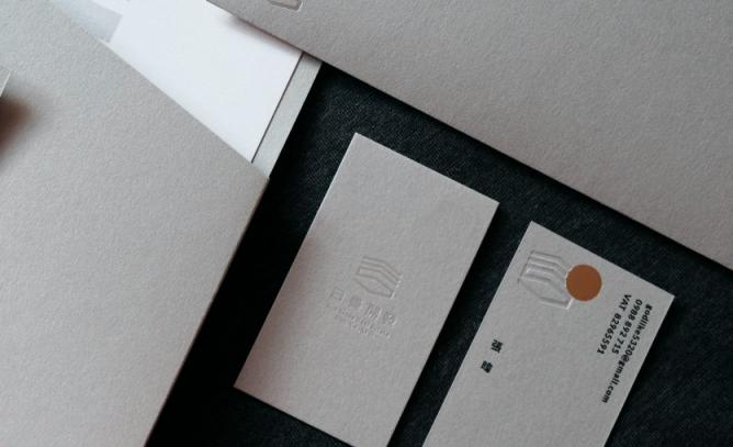 上海名片印刷時(shí)效指南：吉印通極速響應(yīng)，讓企業(yè)告別“等印焦慮”